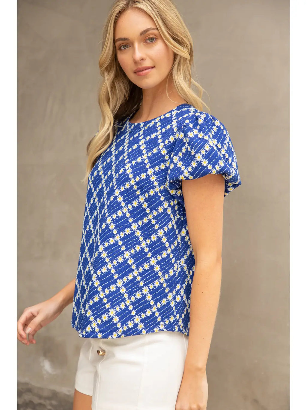 3 Bubble Cap Sleeve Printed Knit Top