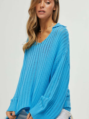 Airy open weave V-neck sweater with collar