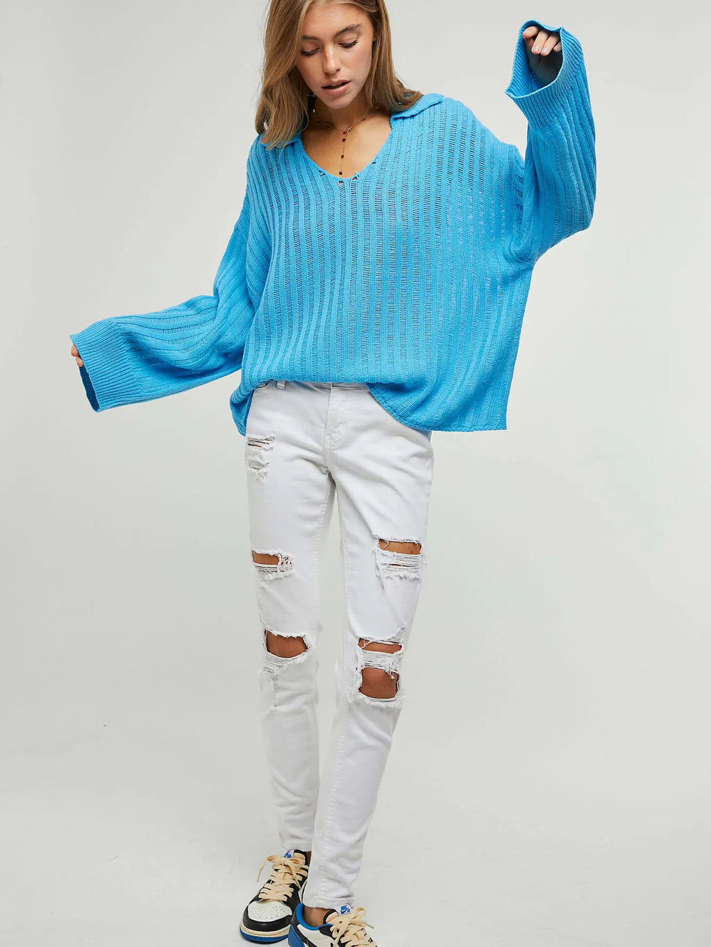 Airy open weave V-neck sweater with collar